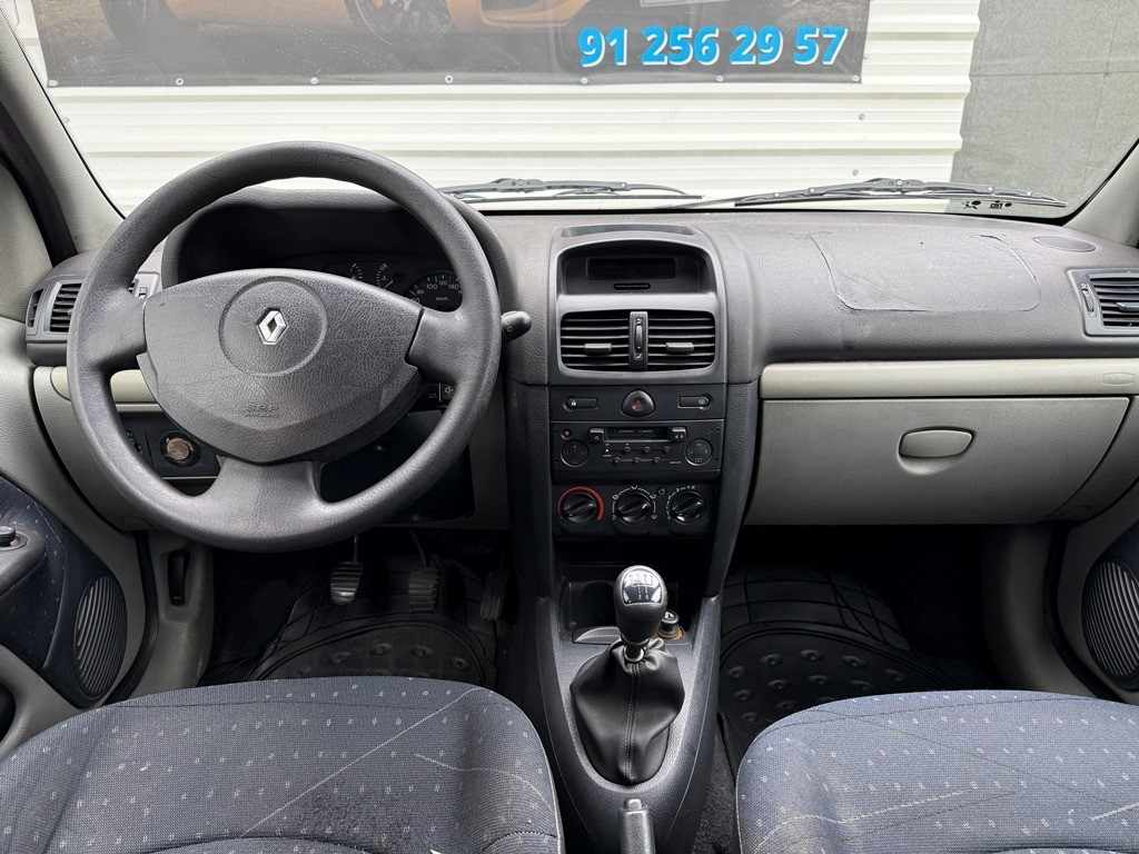 renault-clio-2001-gasolina-1149cc
