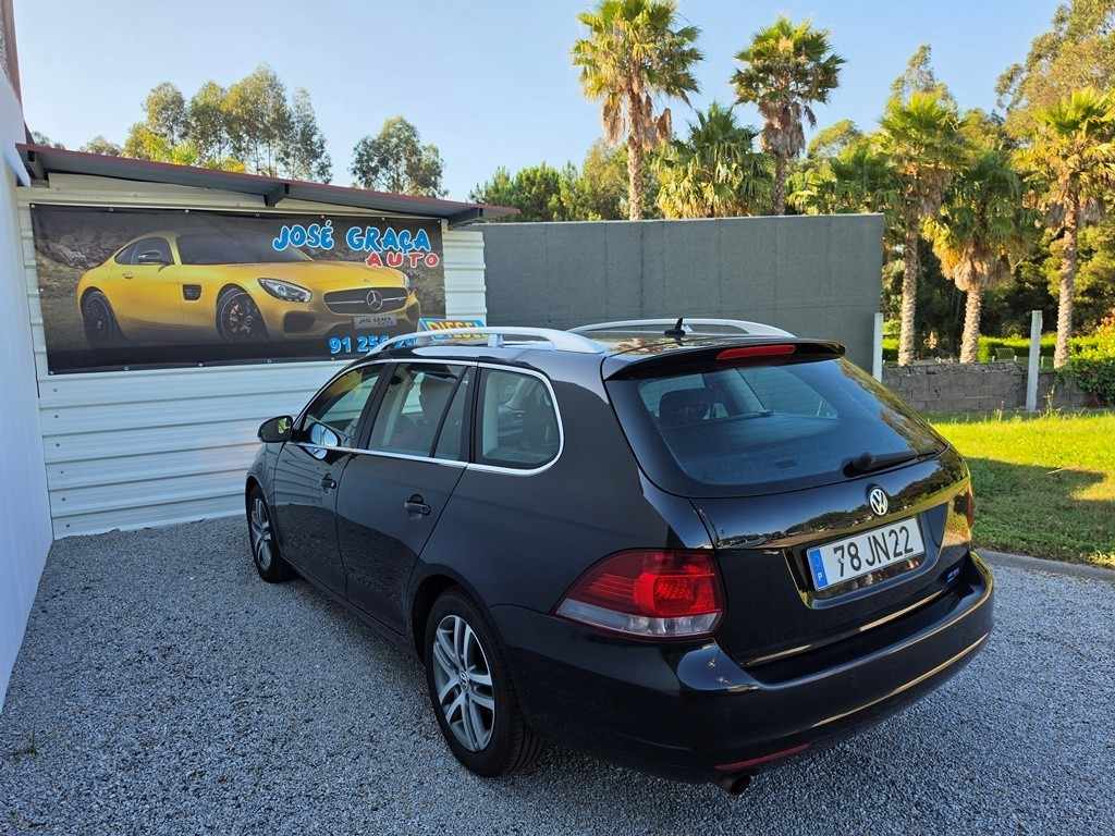 volkswagen-golf-variant-2010-diesel-1598cc