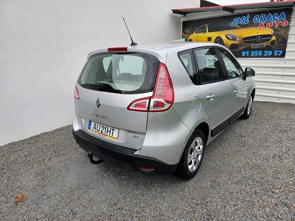 renault-scenic-2010-diesel-1461cc