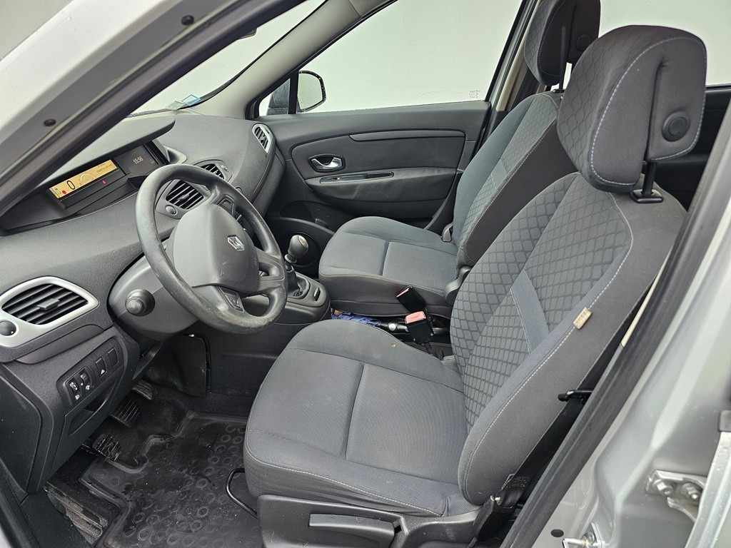 renault-scenic-2010-diesel-1461cc