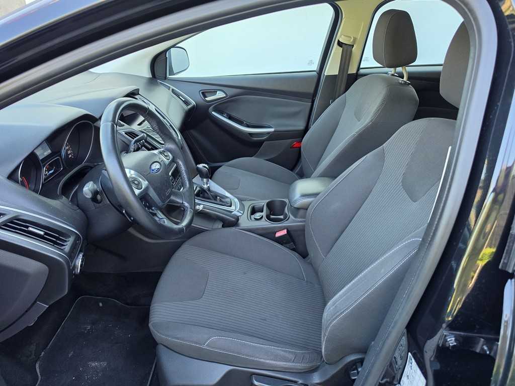 ford-focus-sw-2013-diesel-1560cc