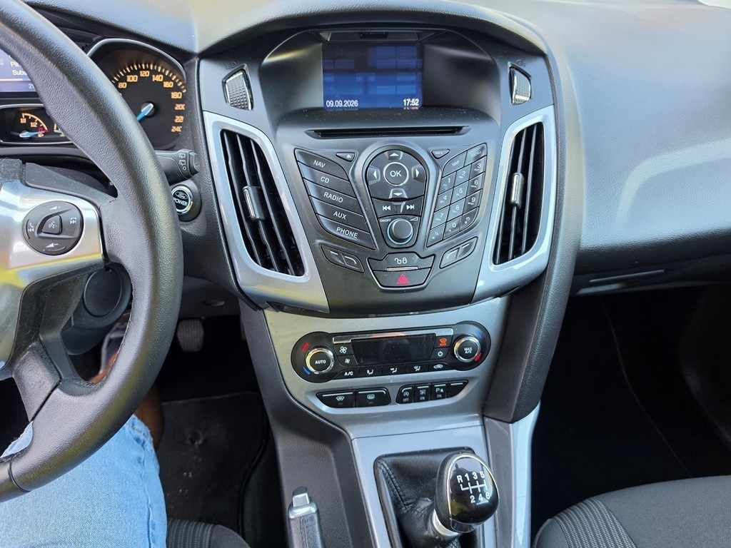 ford-focus-sw-2013-diesel-1560cc