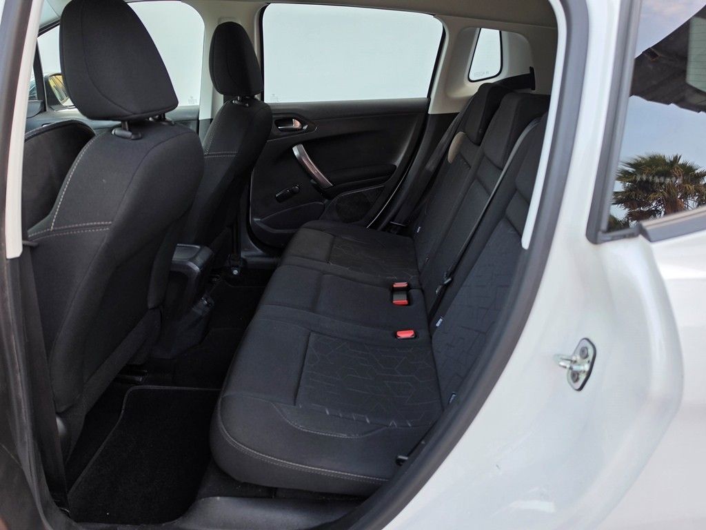 peugeot-2008-2015-gasolina-1199cc