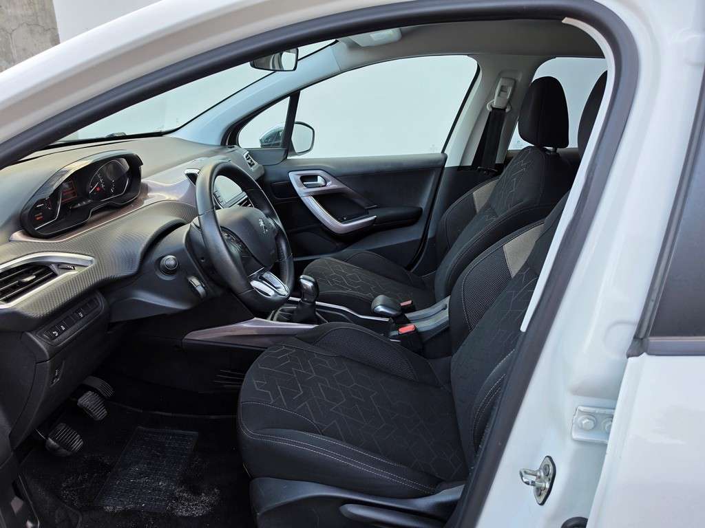 peugeot-2008-2015-gasolina-1199cc