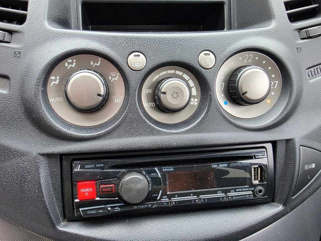 mitsubishi-grandis-2005-diesel-1968cc