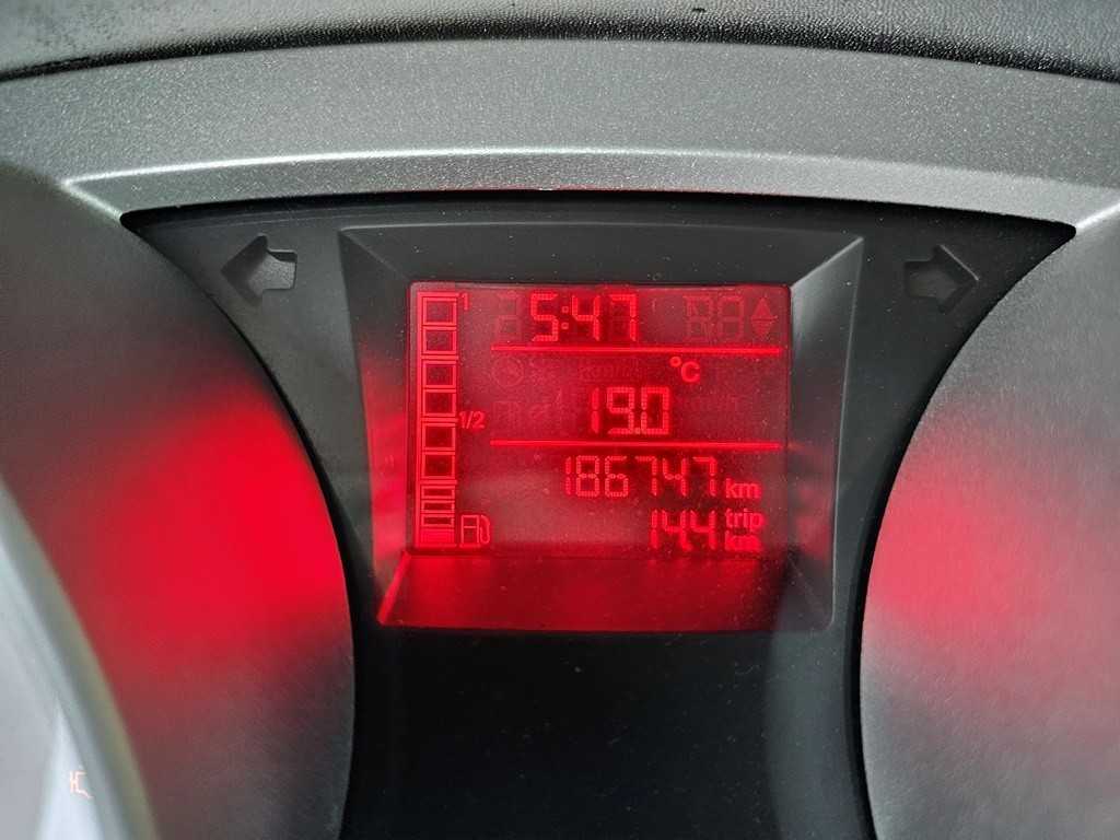 seat-ibiza-2010-diesel-1199cc
