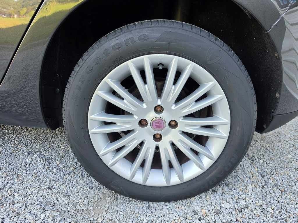 fiat-bravo-2009-diesel-1598cc