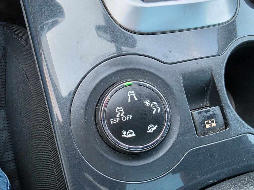 peugeot-3008-2009-diesel-1560cc