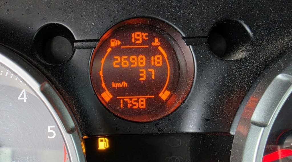 nissan-qashqai-2010-diesel-1461cc