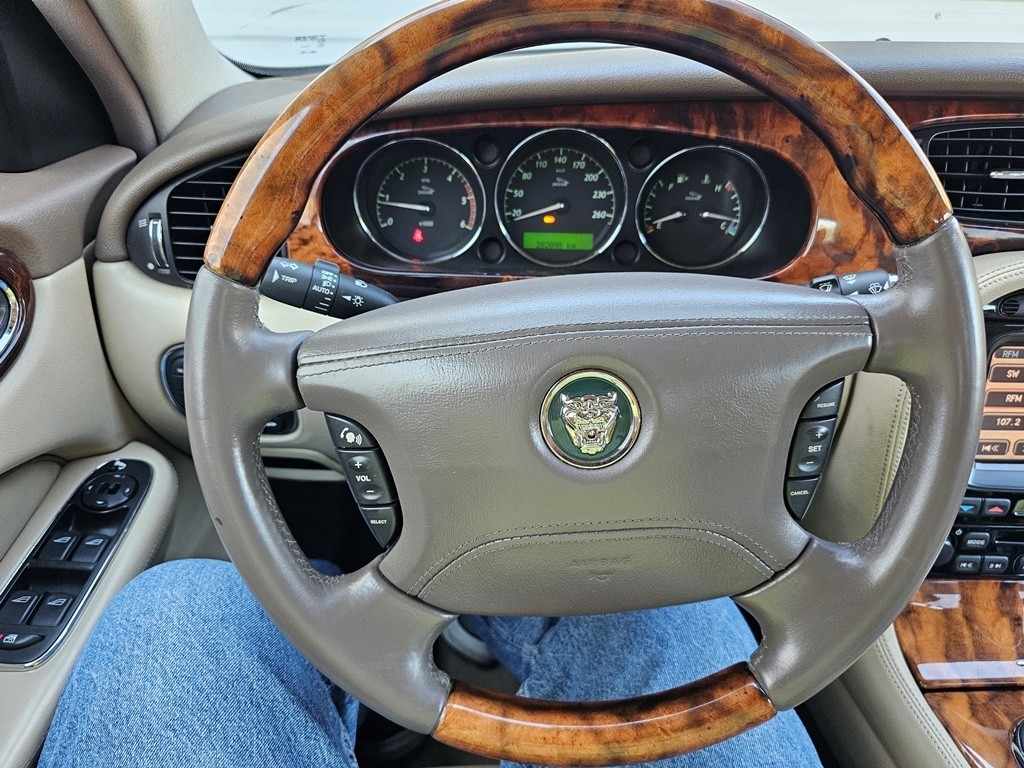jaguar-xj-2007-diesel-2720cc