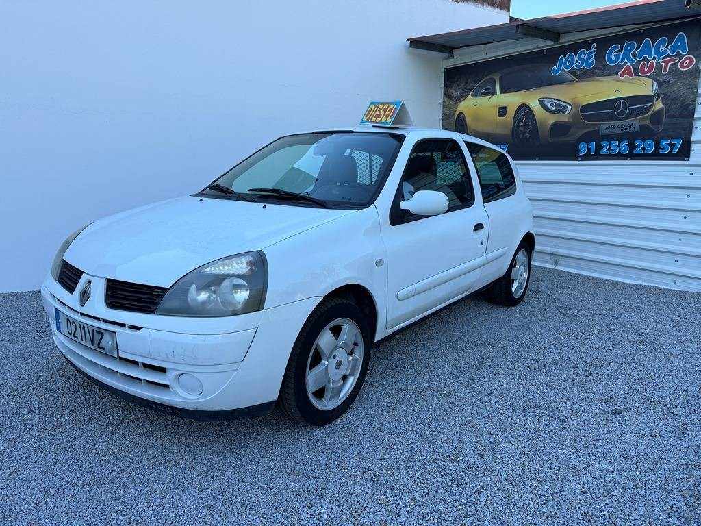 renault-clio-2004-diesel-1500cc