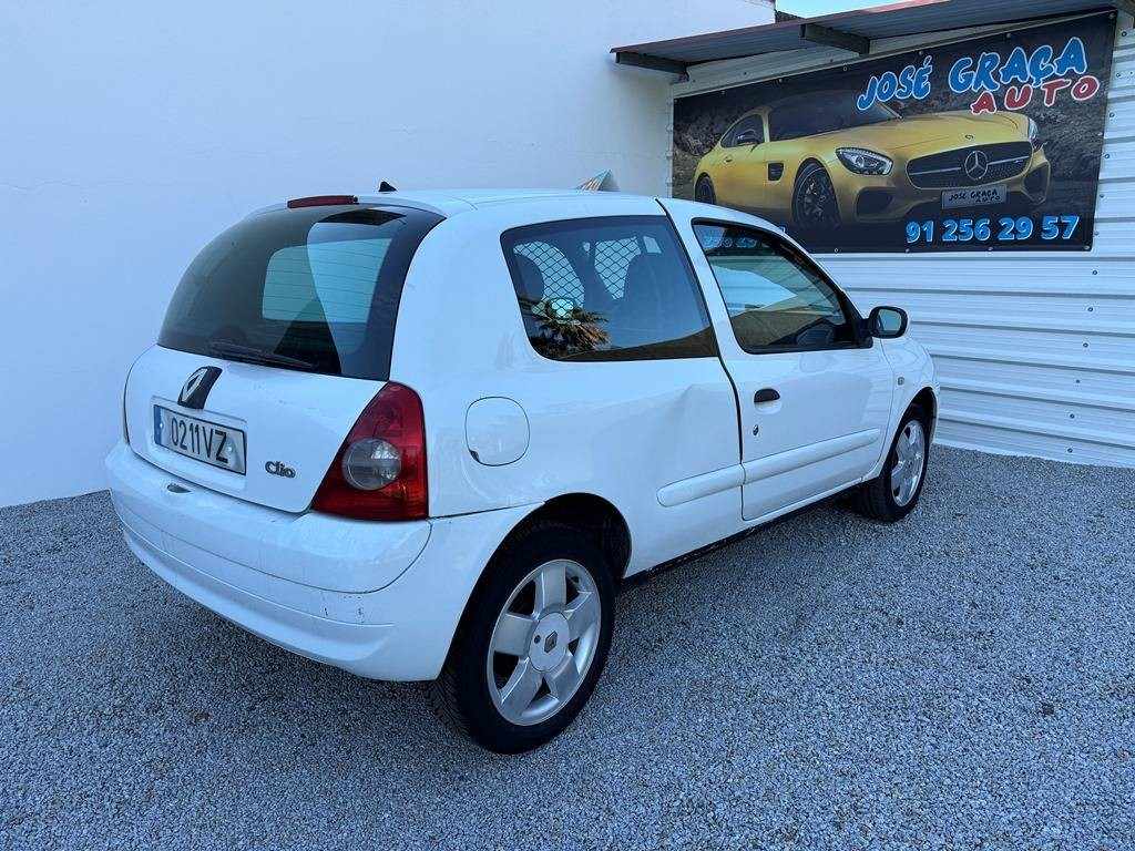 renault-clio-2004-diesel-1500cc