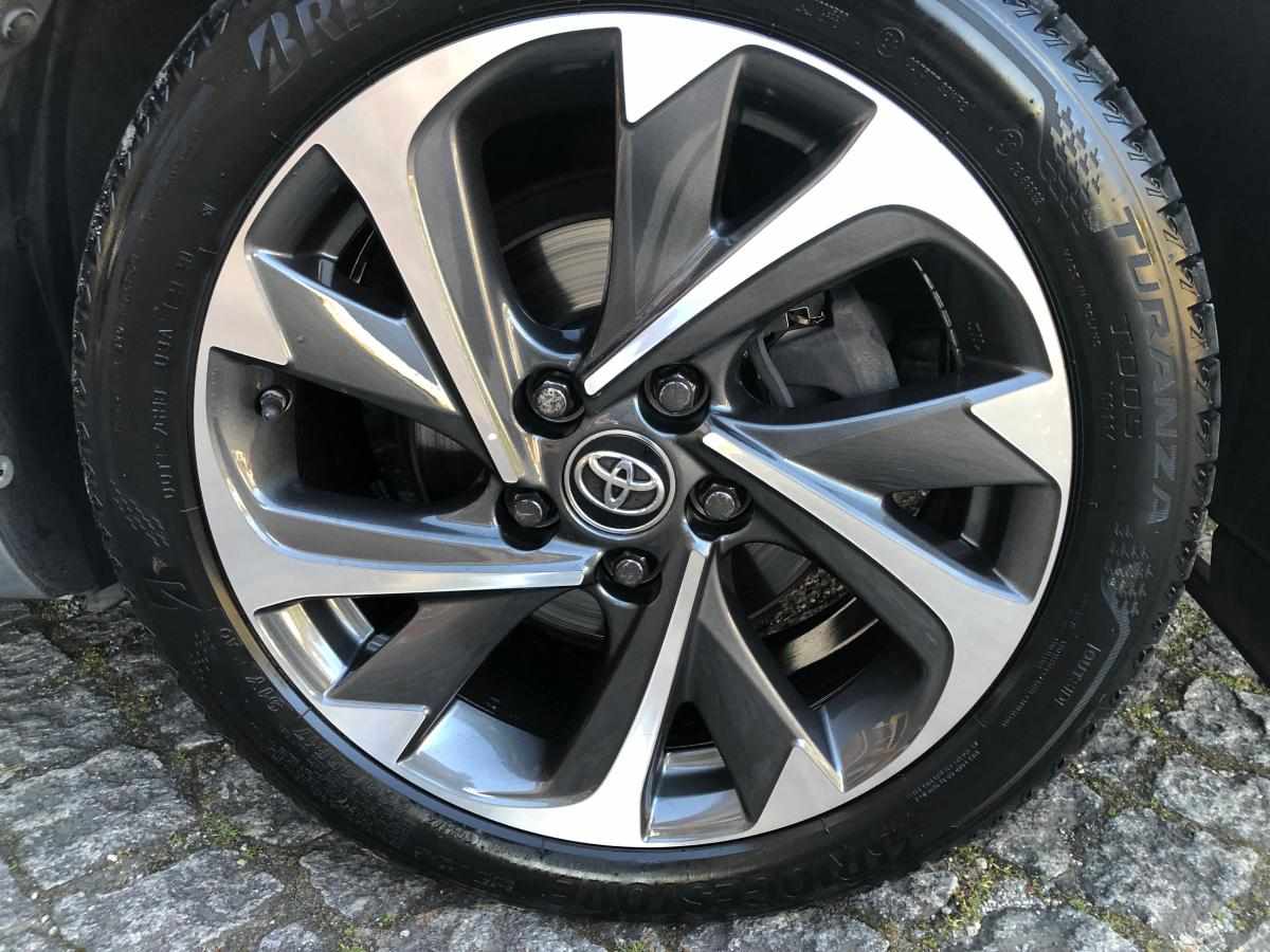 toyota-auris-1-6-d-4d-2016-diesel-1598cc