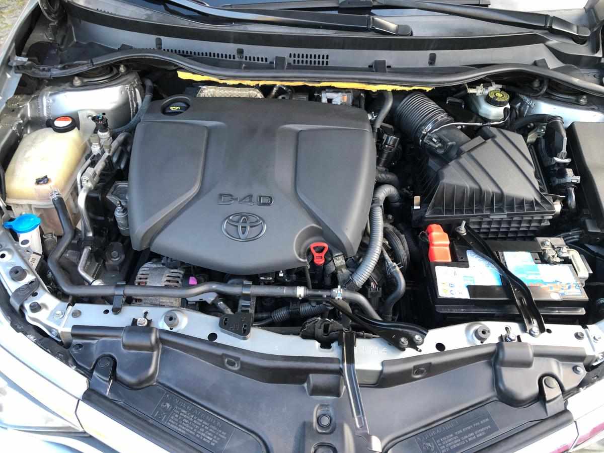 toyota-auris-1-6-d-4d-2016-diesel-1598cc