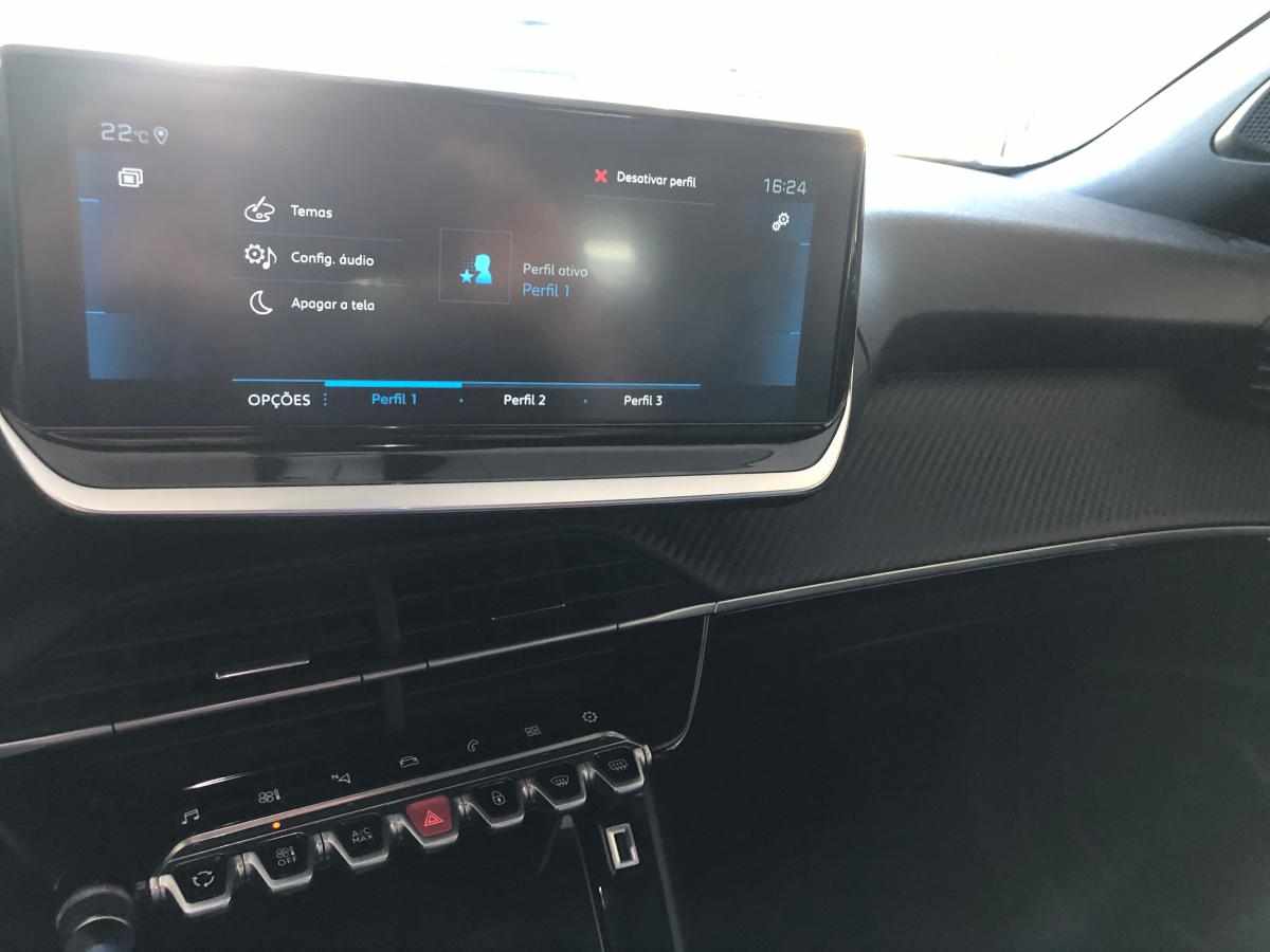 peugeot-2008-1-2-puretech-2023-gasolina-1199cc