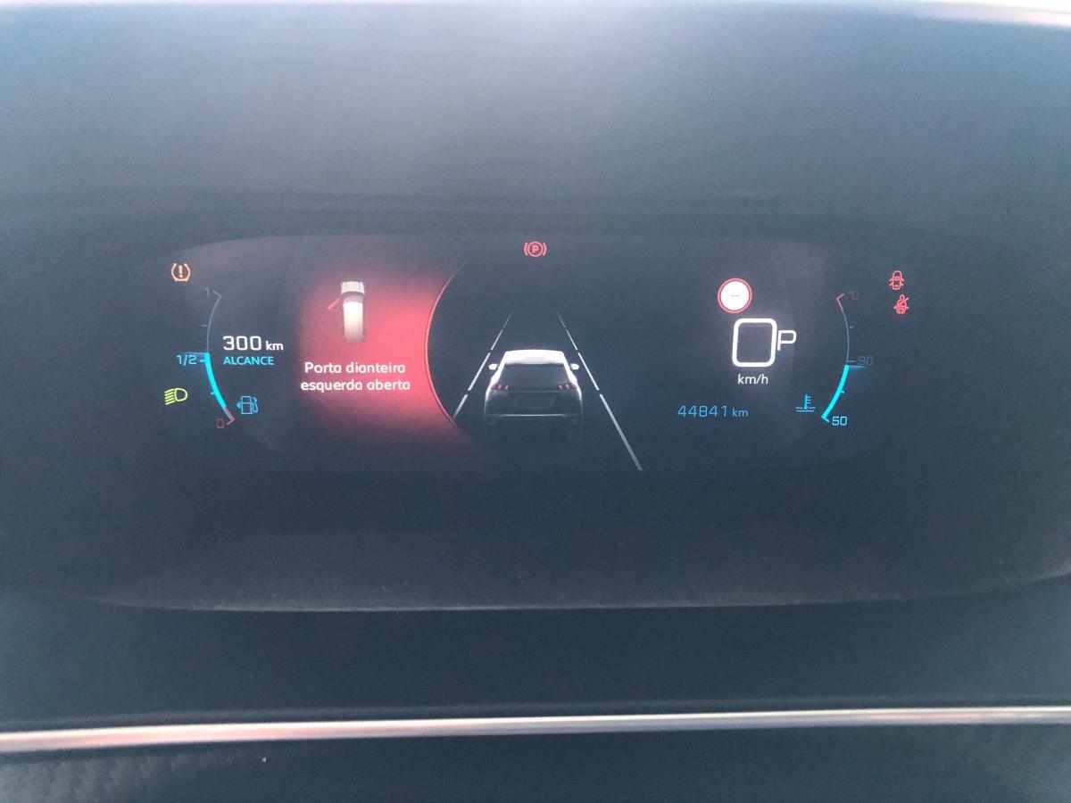 peugeot-2008-1-2-puretech-2023-gasolina-1199cc