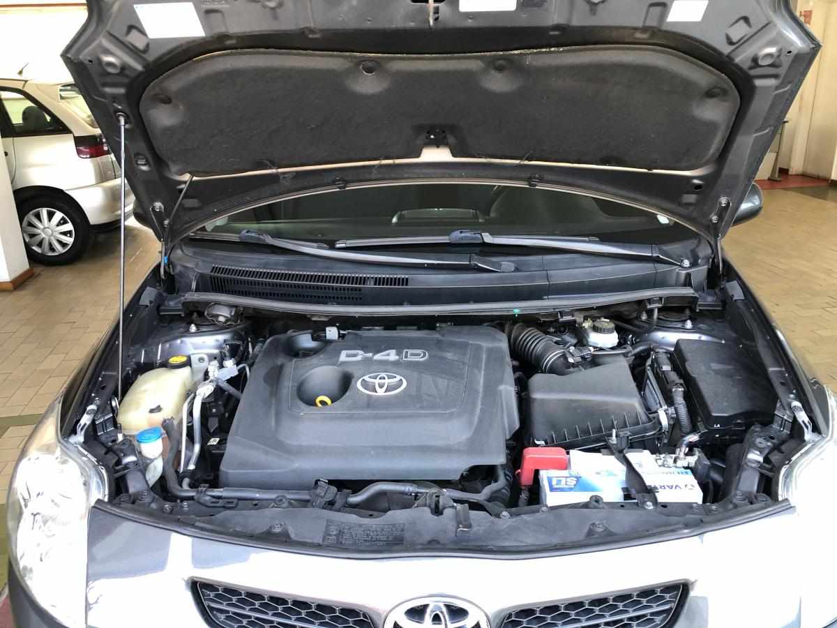 toyota-auris-1-4-d-4d-2009-diesel-1364cc