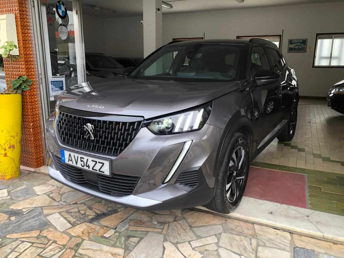 peugeot-2008-1-2-puretech-2023-gasolina-1199cc