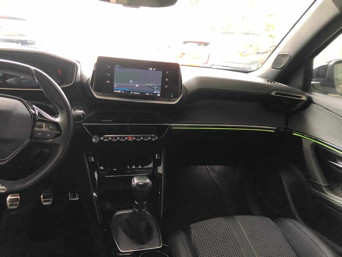 peugeot-2008-1-2-puretech-2023-gasolina-1199cc
