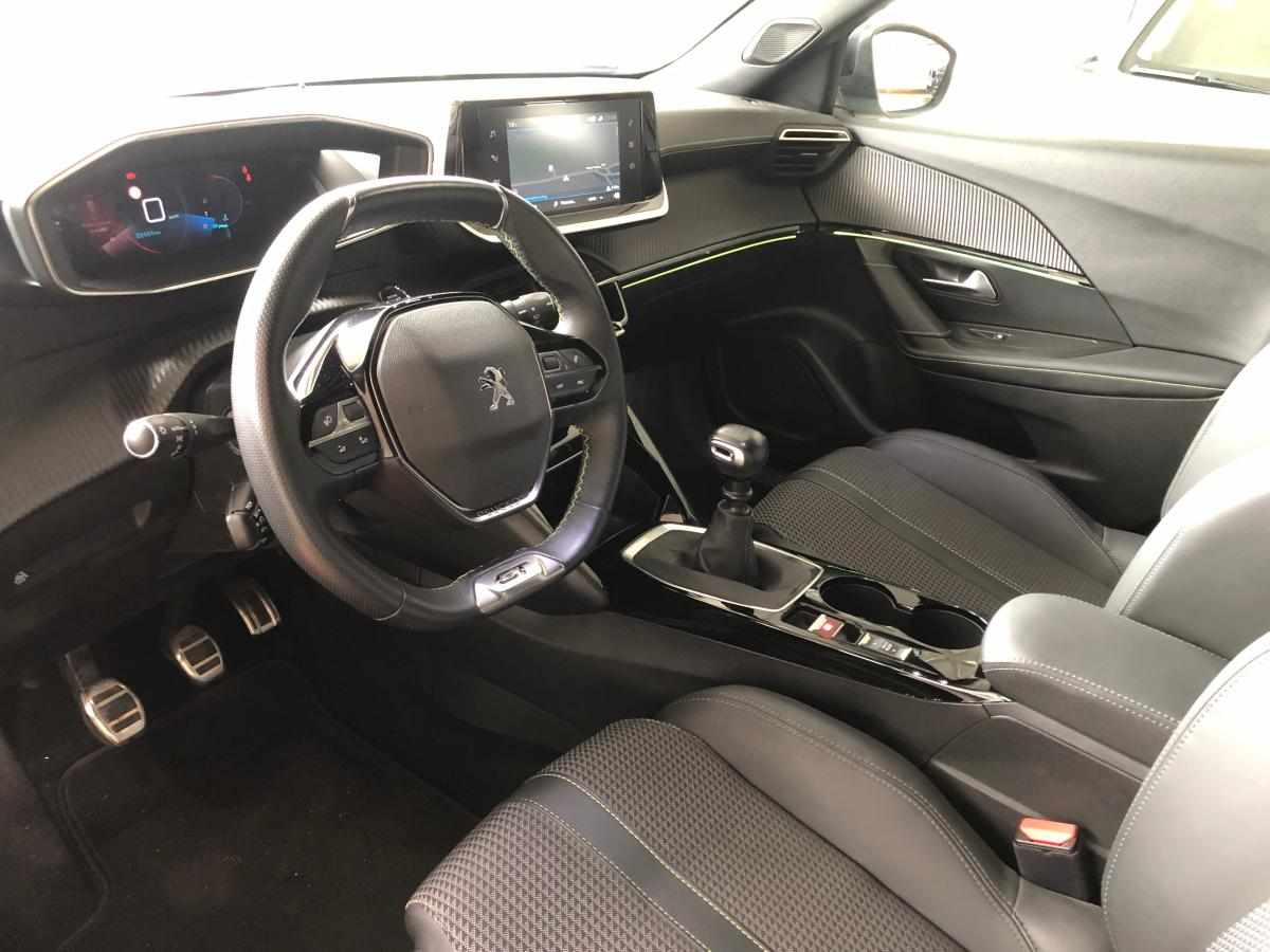 peugeot-2008-1-2-puretech-2023-gasolina-1199cc