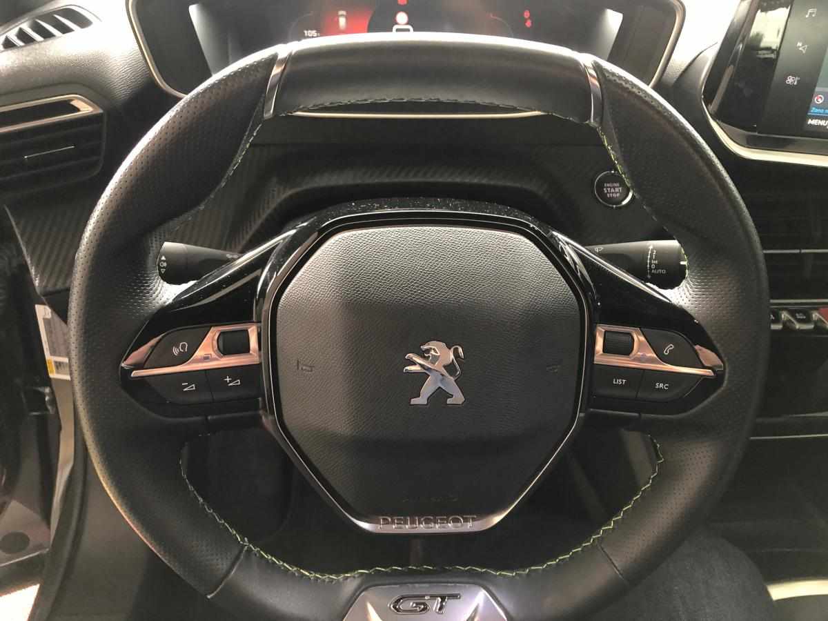 peugeot-2008-1-2-puretech-2023-gasolina-1199cc