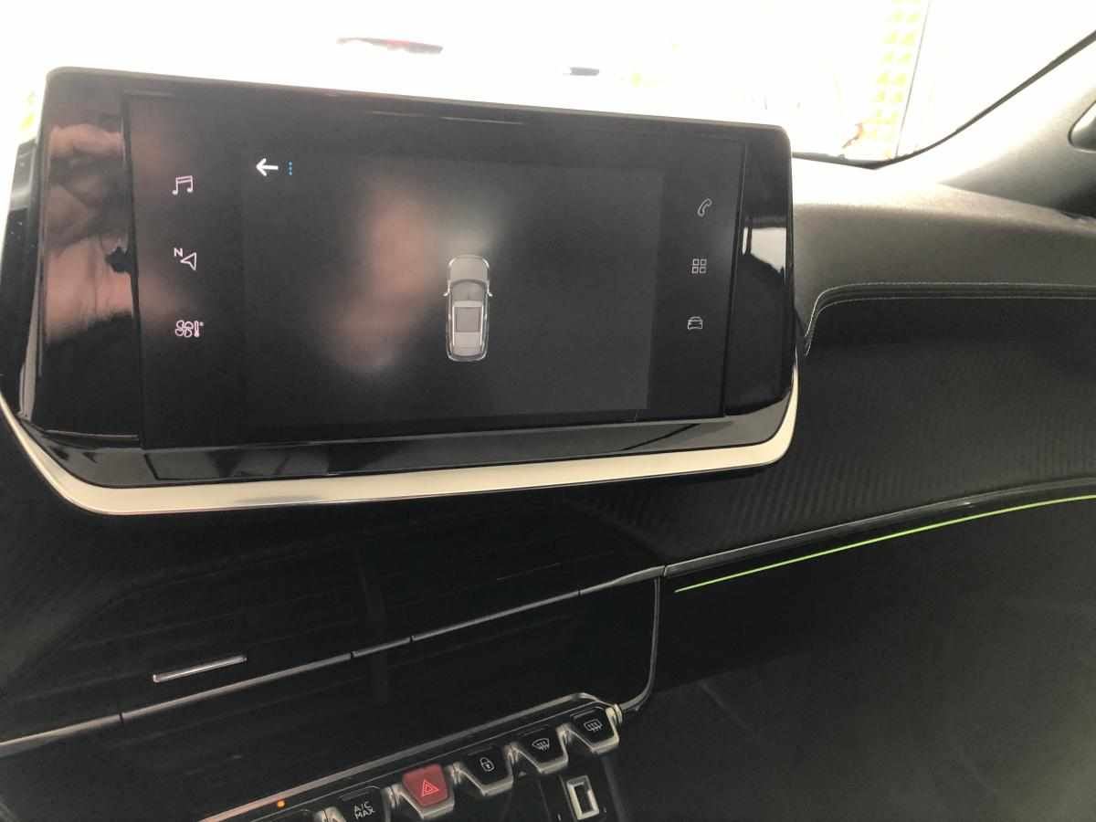 peugeot-2008-1-2-puretech-2023-gasolina-1199cc