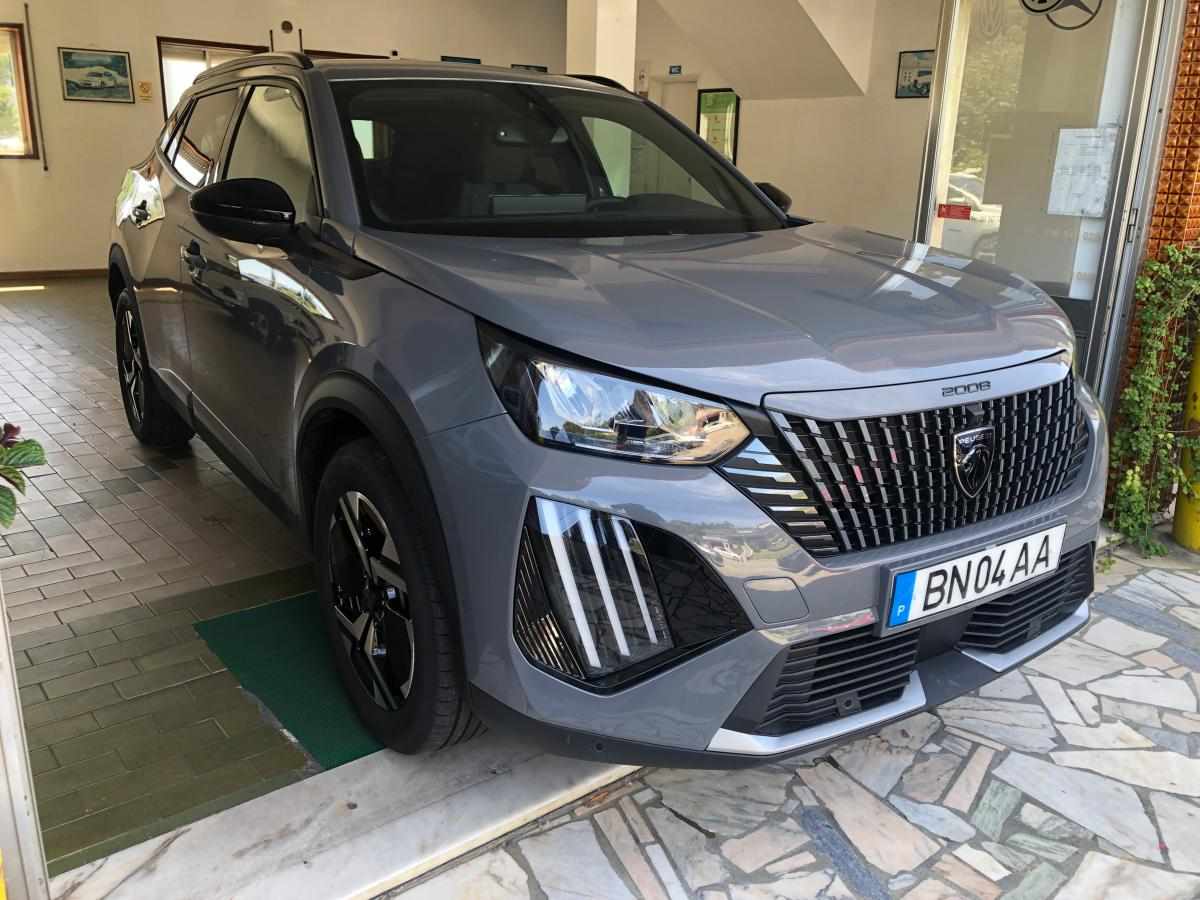 peugeot-2008-1-2-puretech-2024-gasolina-1199cc