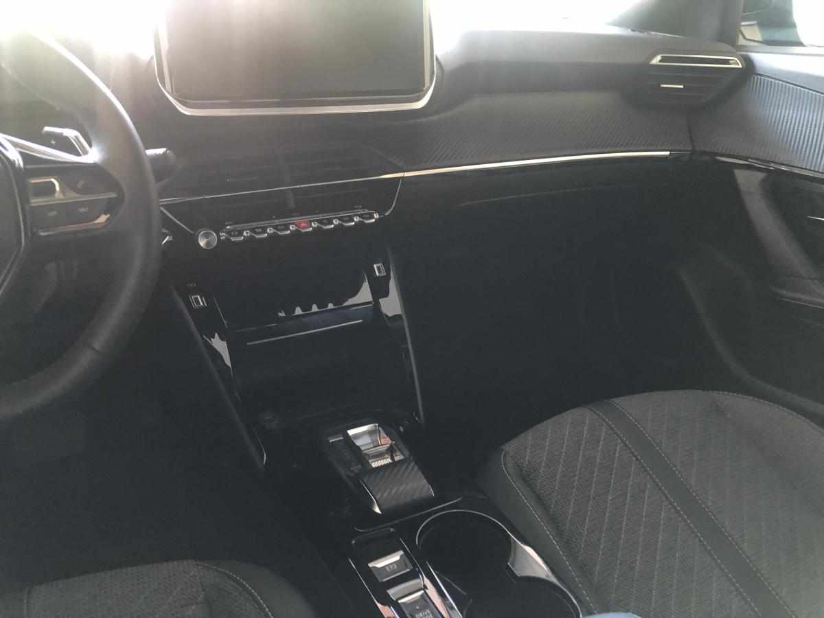 peugeot-2008-1-2-puretech-2024-gasolina-1199cc