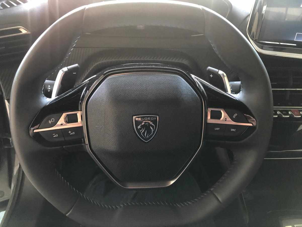 peugeot-2008-1-2-puretech-2024-gasolina-1199cc