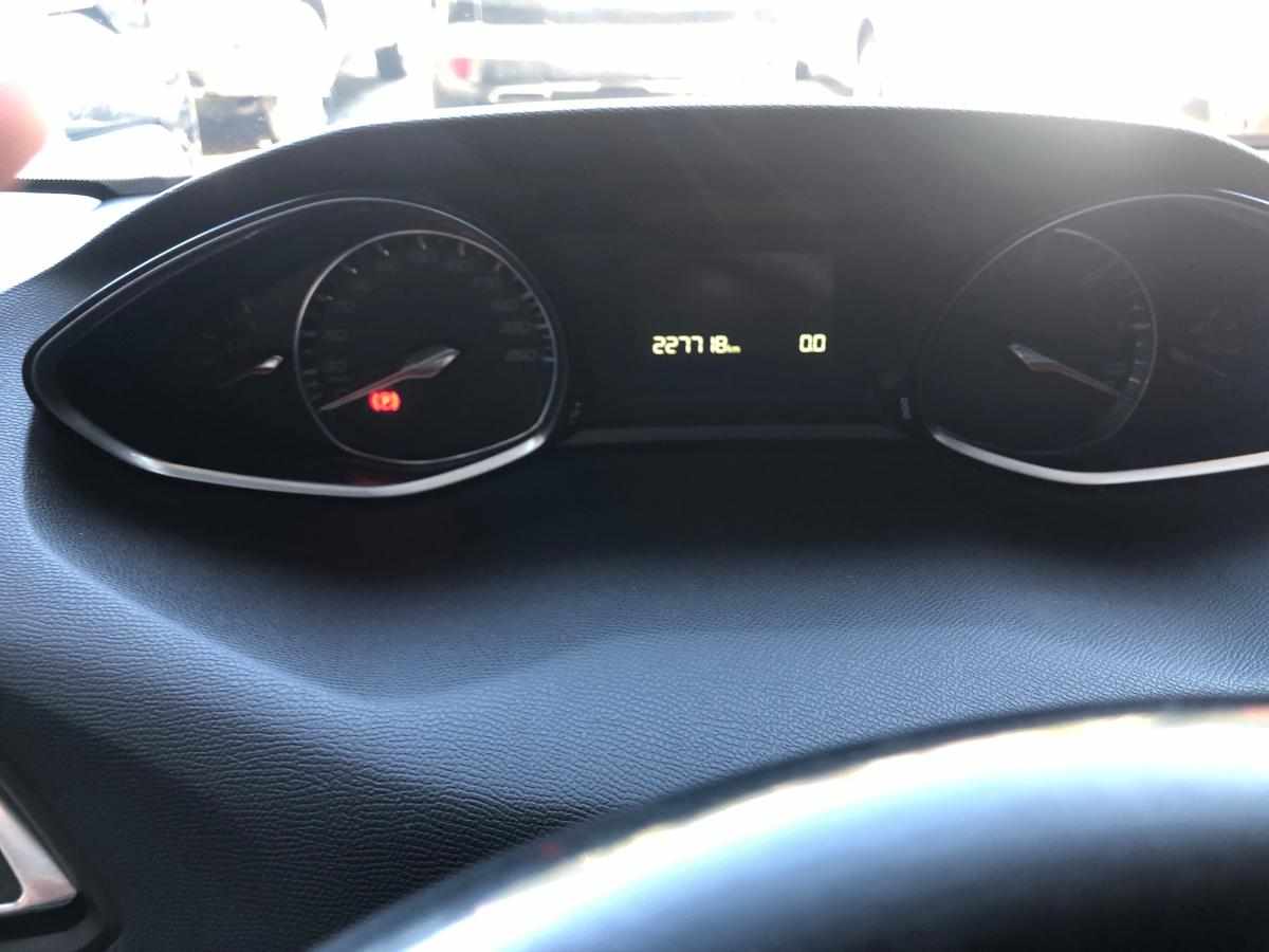 peugeot-308-1-6-e-hdi-fap-2014-diesel-1560cc