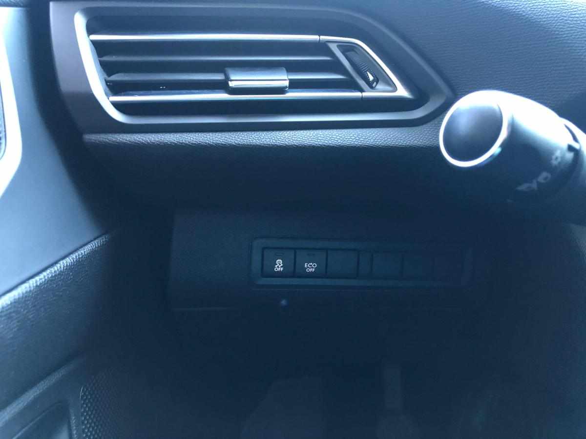 peugeot-308-1-6-e-hdi-fap-2014-diesel-1560cc