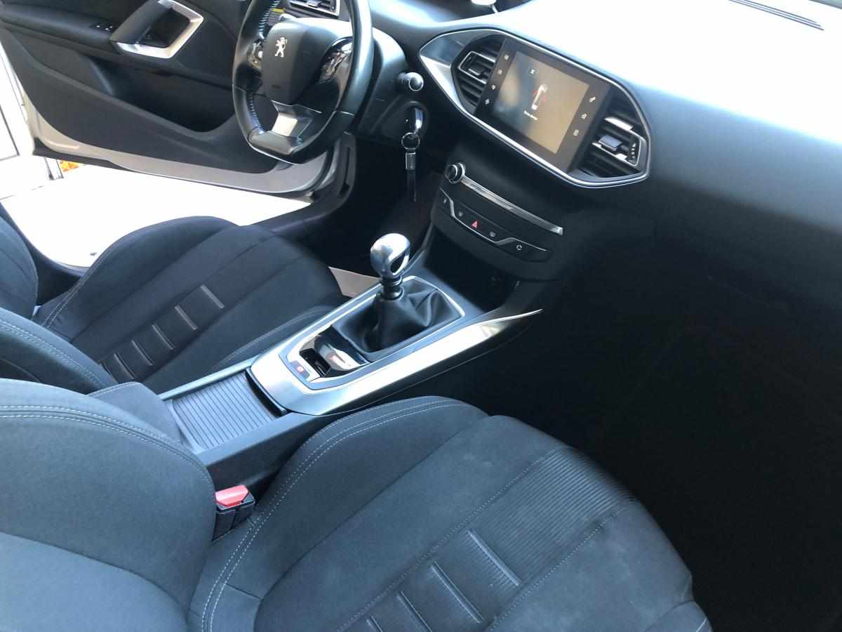 peugeot-308-1-6-e-hdi-fap-2014-diesel-1560cc