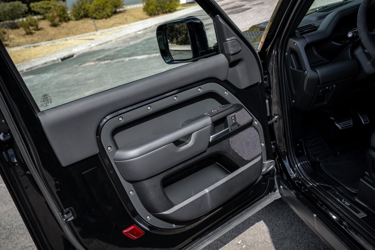 land-rover-defender-2023-gasolina-5000cc