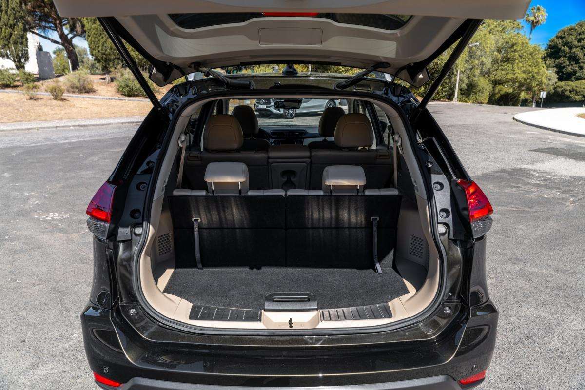 nissan-x-trail-2018-diesel-1598cc