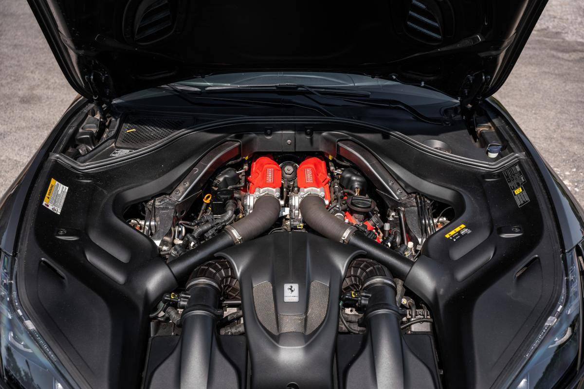 ferrari-portofino-2019-gasolina-3855cc