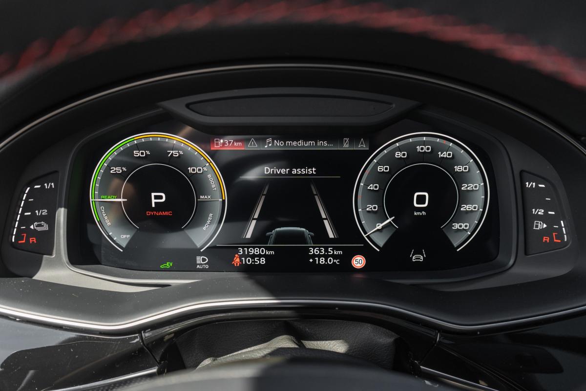 audi-q8-2023-gasolina-2998cc