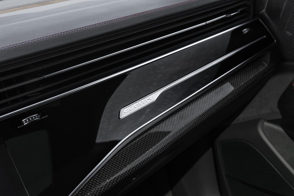audi-q8-2023-gasolina-2998cc