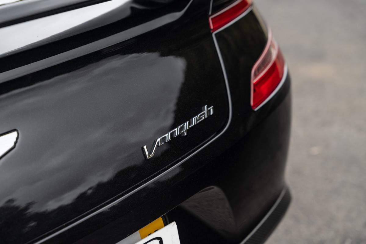 aston-martin-vanquish-2012-gasolina-5935cc
