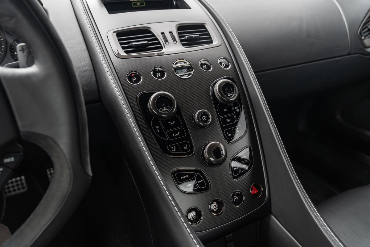 aston-martin-vanquish-2012-gasolina-5935cc