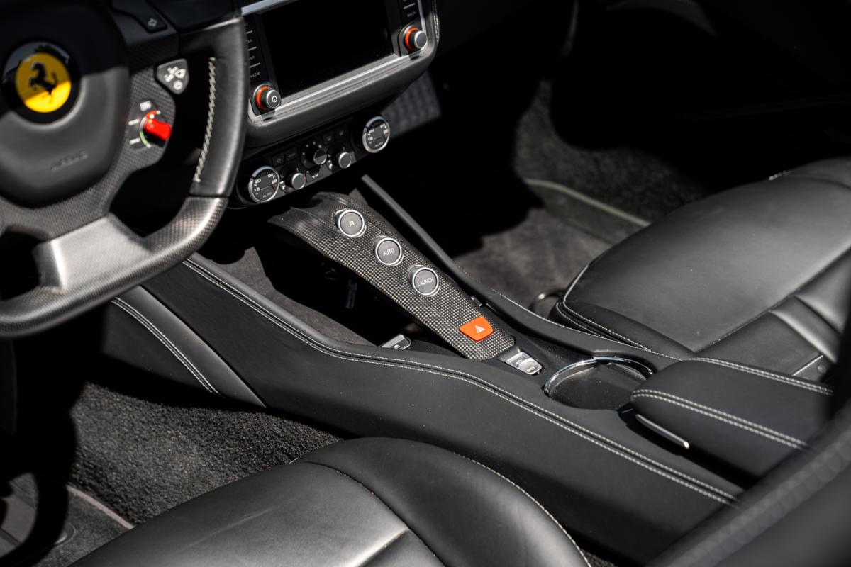 ferrari-california-2017-gasolina-4297cc