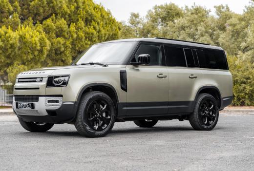 land-rover-defender-2024-diesel-2997cc