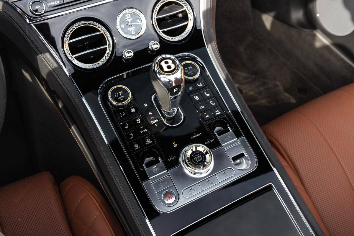 bentley-continental-2019-gasolina-5950cc