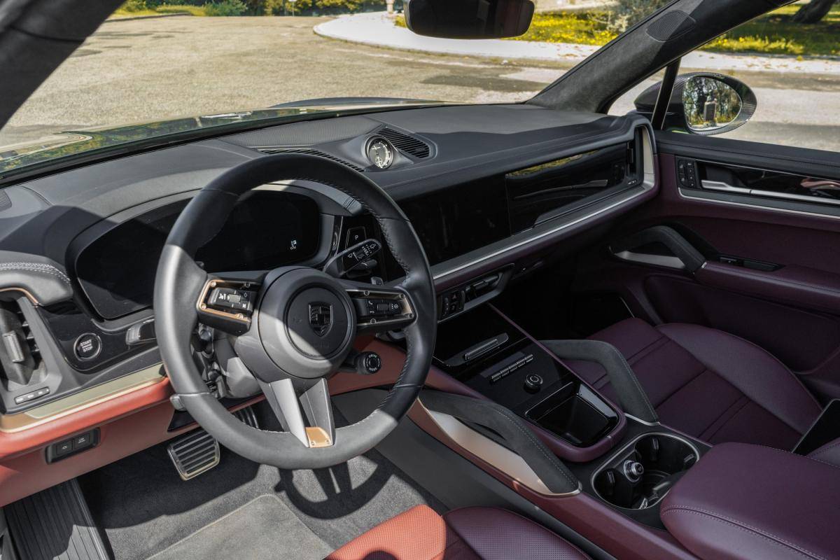 porsche-cayenne-2025-hibrido-a-diesel-3996cc