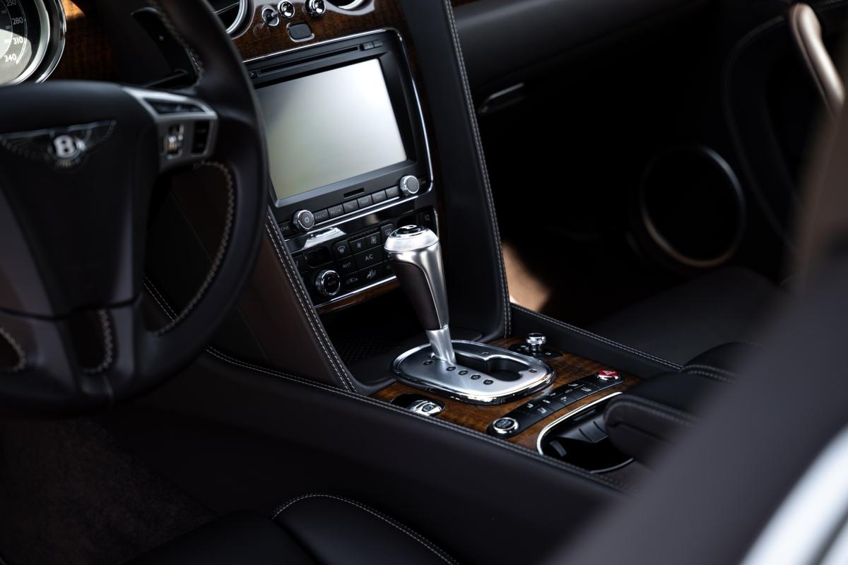 bentley-continental-2015-gasolina-5998cc