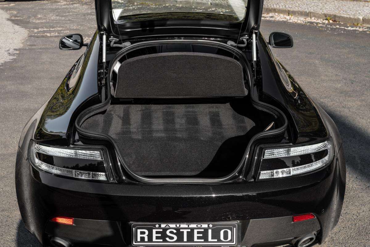 aston-martin-vantage-coupe-2018-gasolina-5935cc