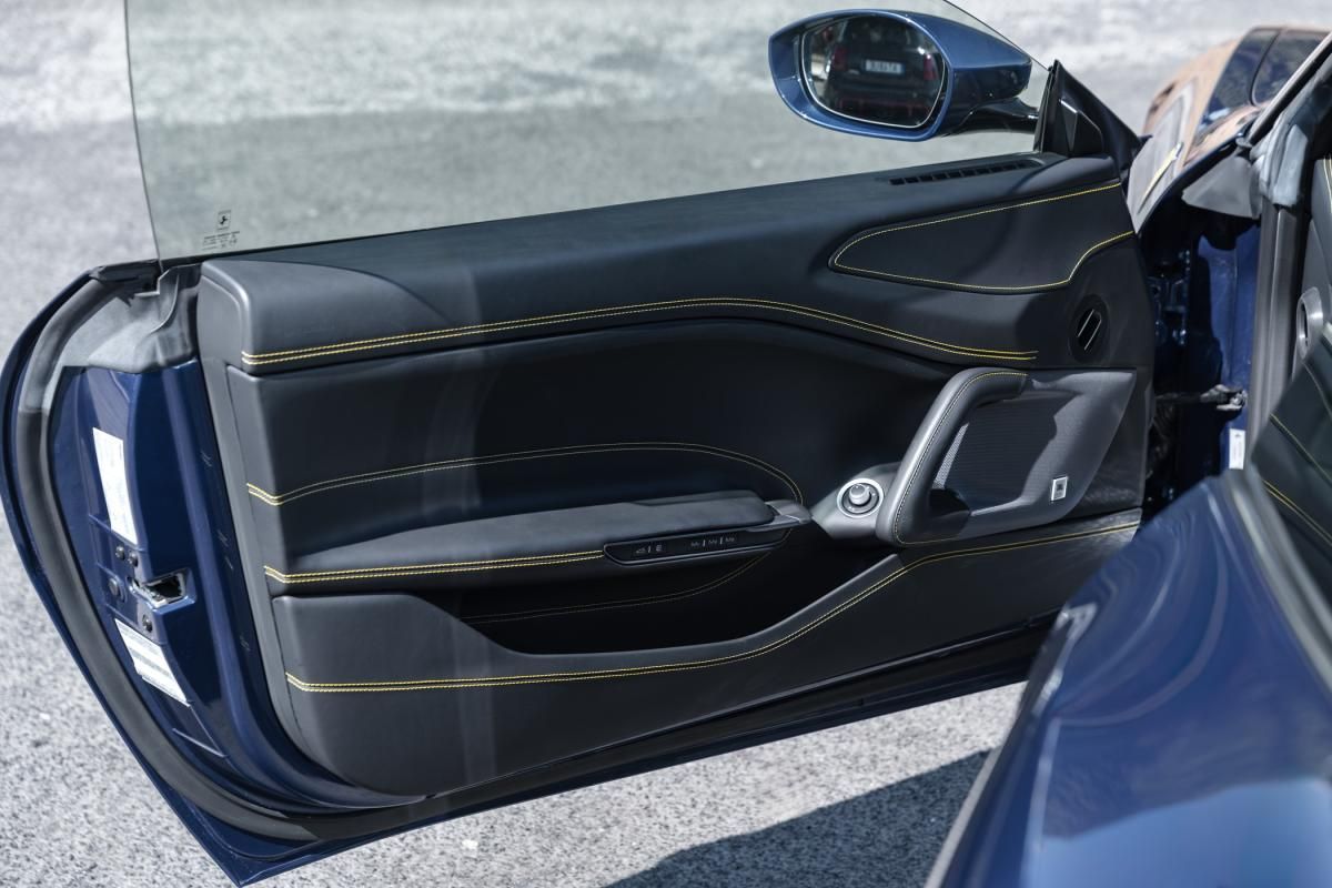 ferrari-gtc4-lusso-2021-gasolina-3855cc