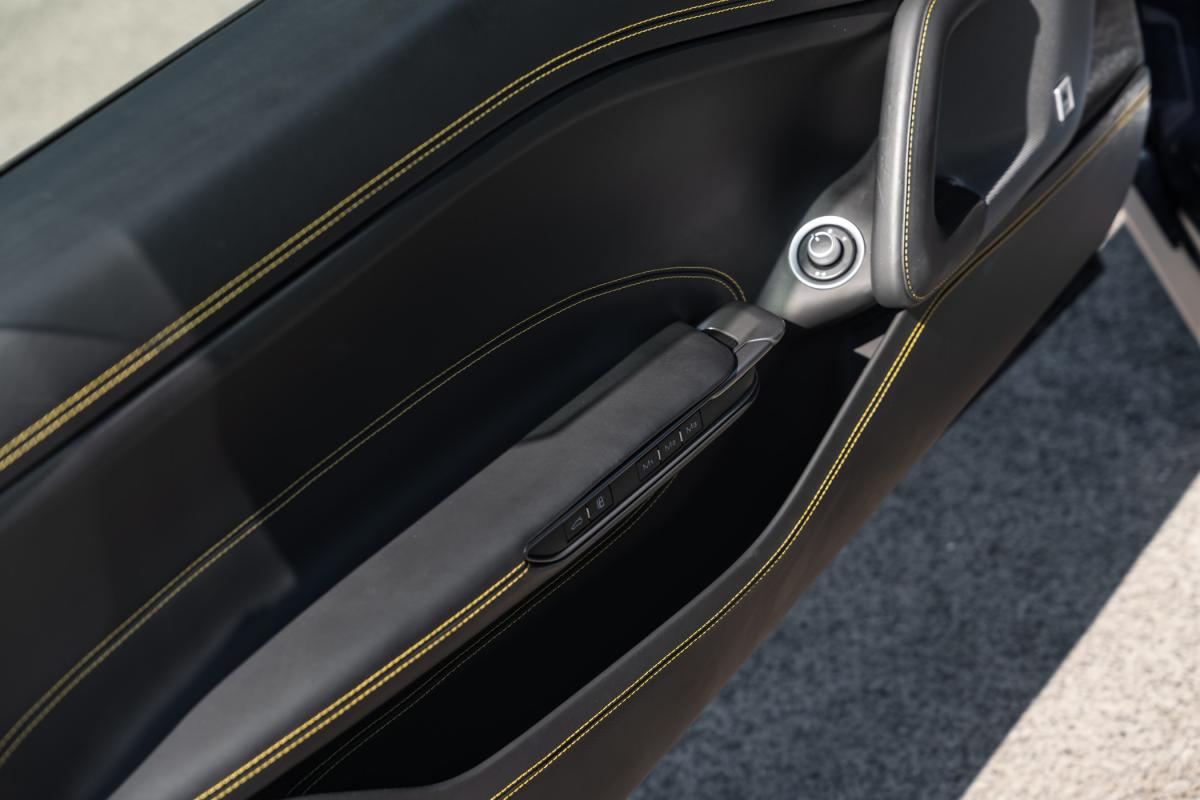 ferrari-gtc4-lusso-2021-gasolina-3855cc