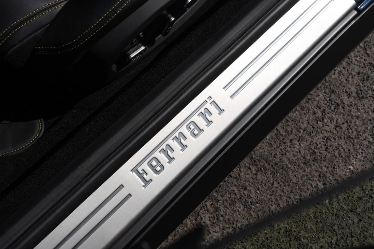 ferrari-gtc4-lusso-2021-gasolina-3855cc