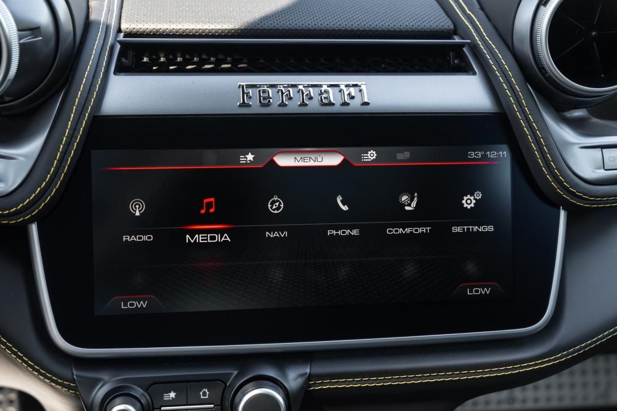 ferrari-gtc4-lusso-2021-gasolina-3855cc