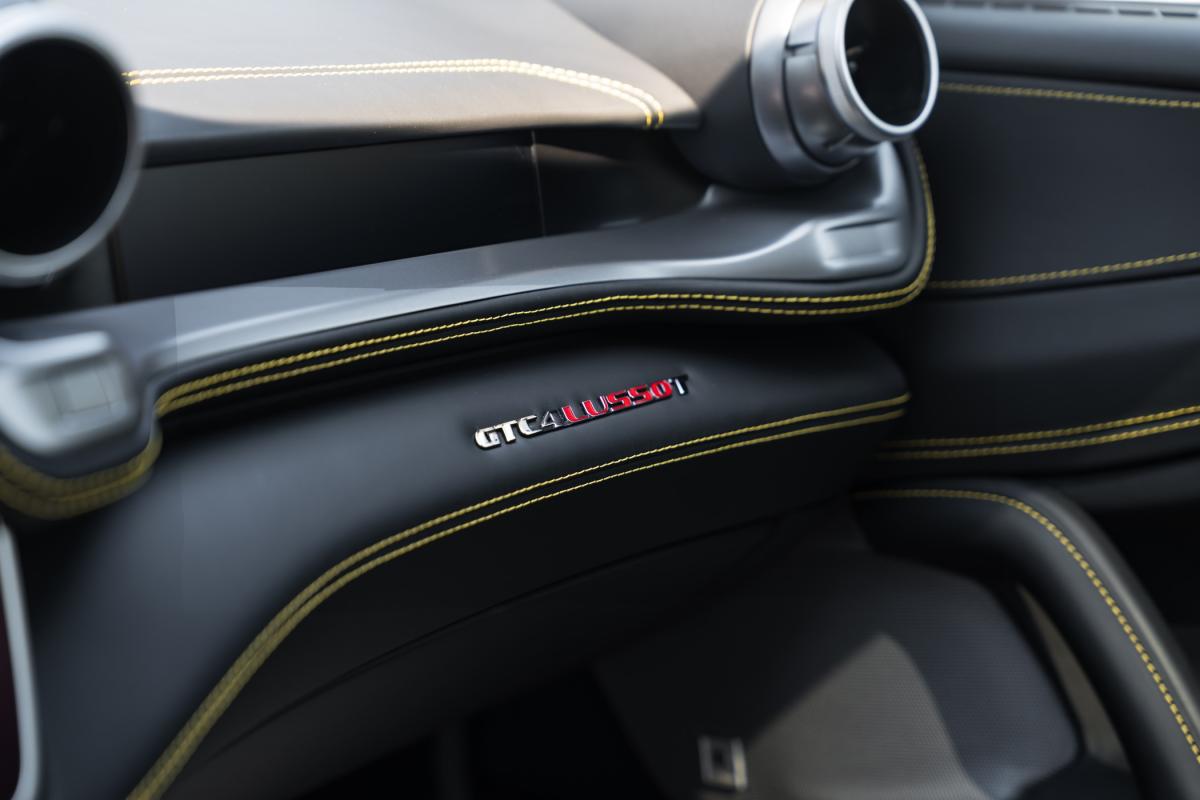 ferrari-gtc4-lusso-2021-gasolina-3855cc